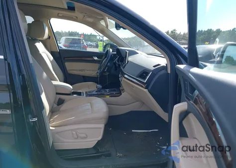 2018 Audi Q5 2.0T Premium/2.0T Tech Premium из США, поврежденный, VIN WA1BNAFY1J2000604